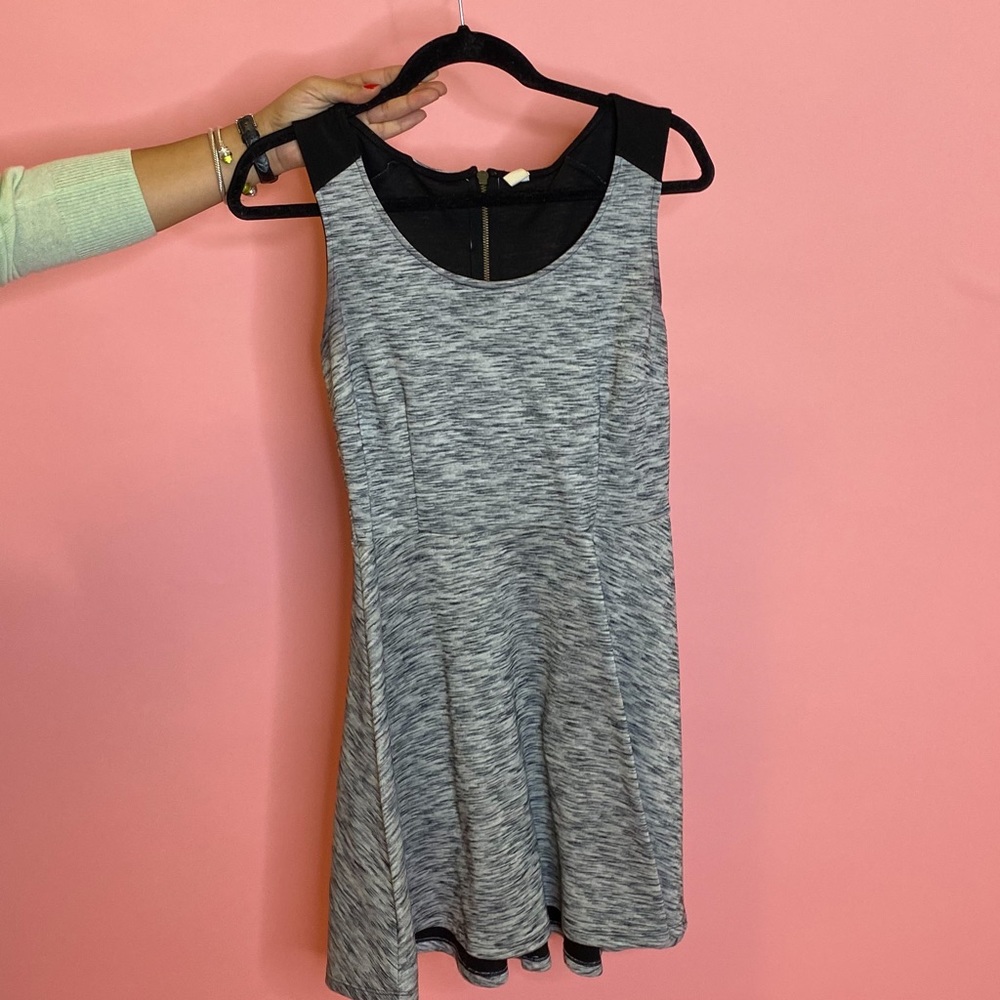 Old Navy Medium Gray & Black, Stretchy Aline dress